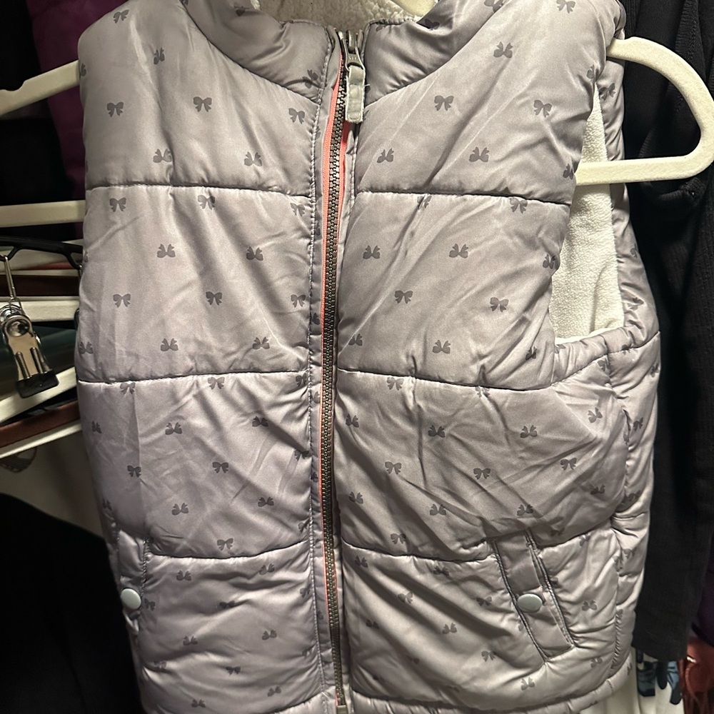 Carter's Gray Puffer Vest with Bow Print - Picture 1 of 2